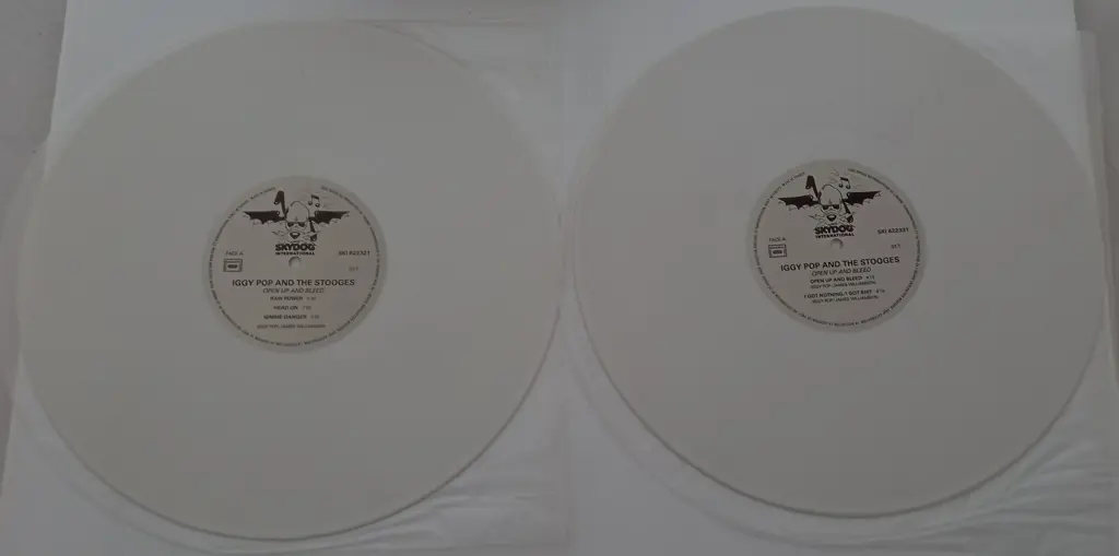 The Stooges, Metallic 2xKO (Double album, white vinyl) Image 1++